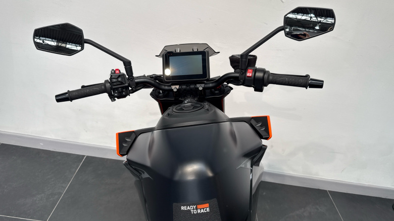 Ktm Duke 990 Duke (24MY)